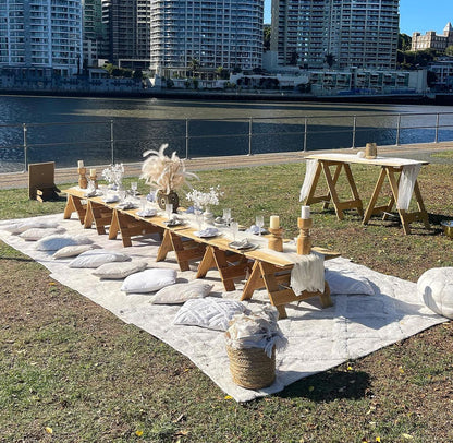 Full setup, medium group picnics 10-20 people