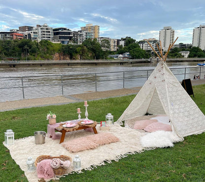 White lace teepee